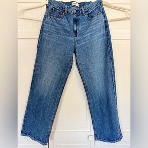 A&F High Rise Loose Size 29